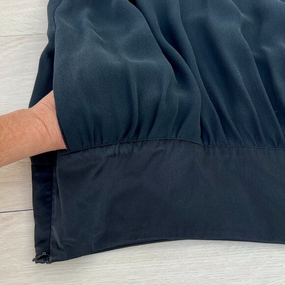 Stella McCartney x H&M Black 100% Silk Side Zip Pencil Skirt w/ Pockets 38/US 8 - Picture 2 of 14